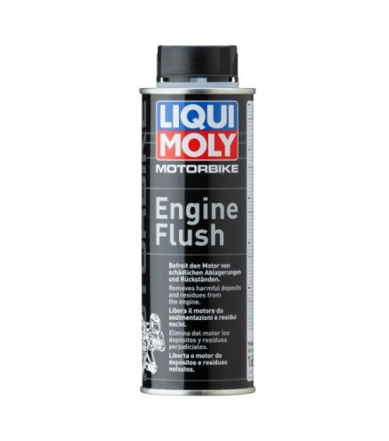 ŚRODEK DO CZYSZCZENIA WNĘTRZA SILNIKÓW ENGINE FLUSH 250ML / MOTOCYKLE / LIQUI MOLY