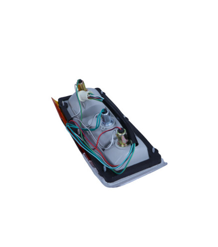 LAMPA TYLNA NISSAN PATROL III 11.79-06.90 PR