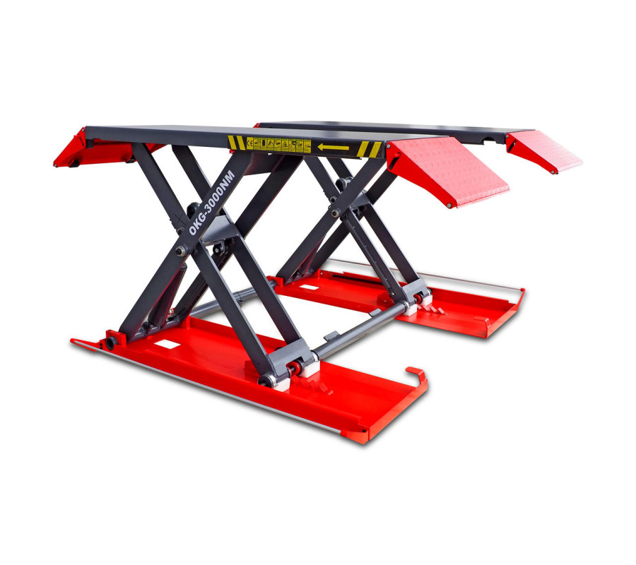 PODNOŚNIK NOŻYCOWY NISKIEGO PODNOSZENIA 3000 KG, MOBILNY 230V